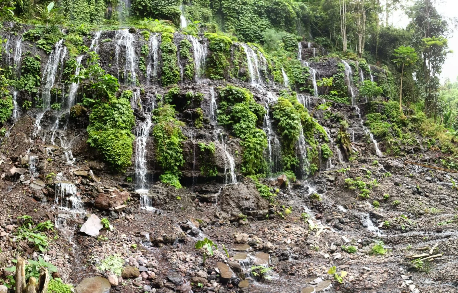 Air Terjun Penumpahan